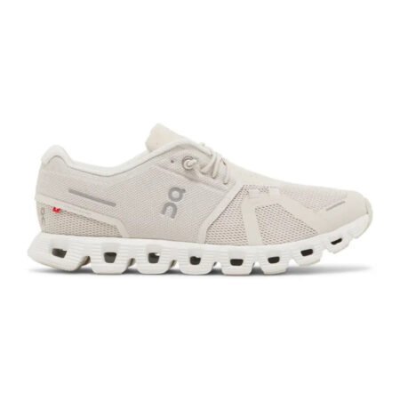 On Running Cloud 5 Pearl/White