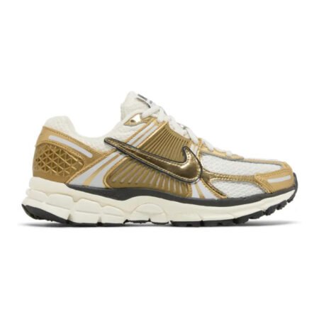 Nike Zoom Vomero 5 "Metallic Gold"